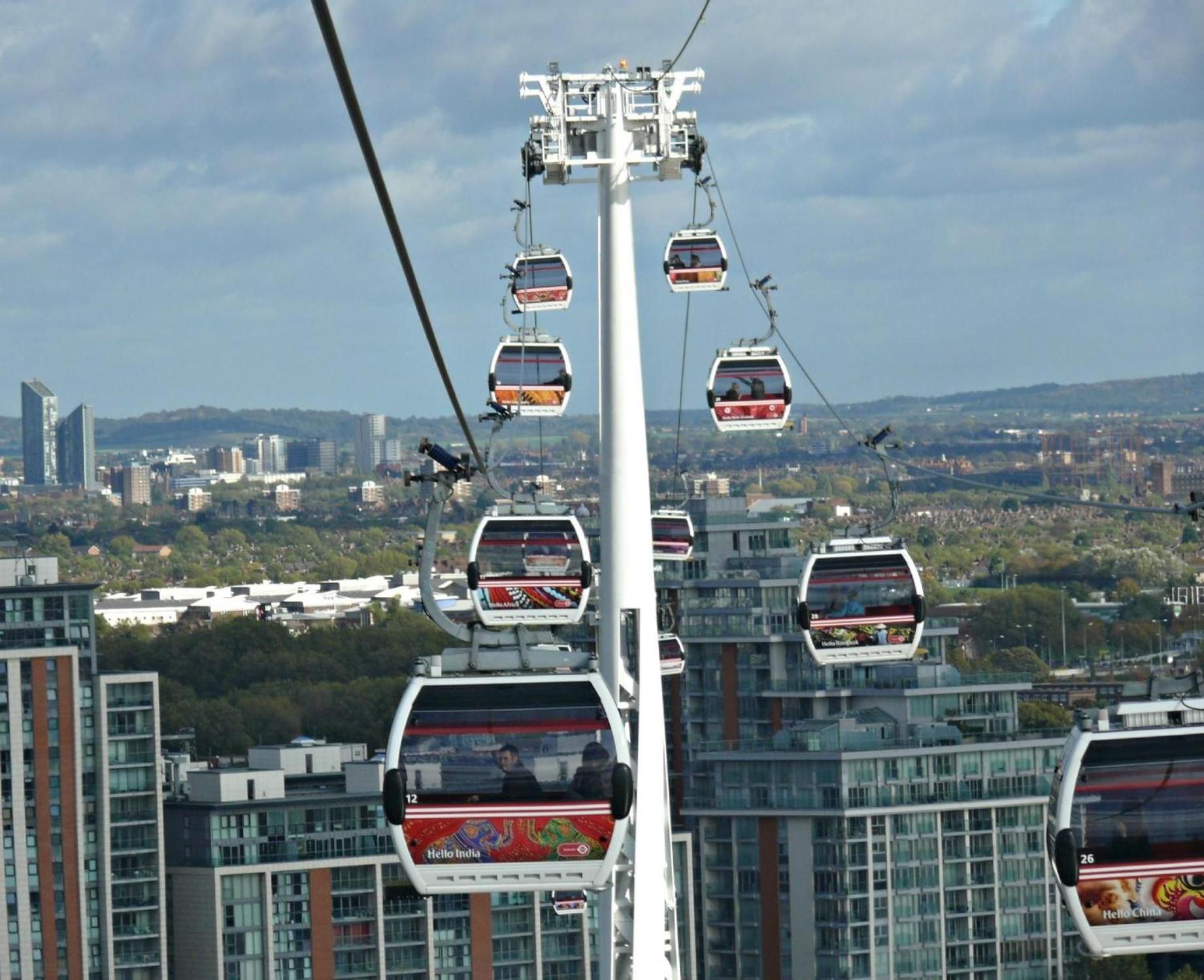Modern 2-bed In Greenwich - Prime Location Near Cutty Sark & Excellent Transport Links *